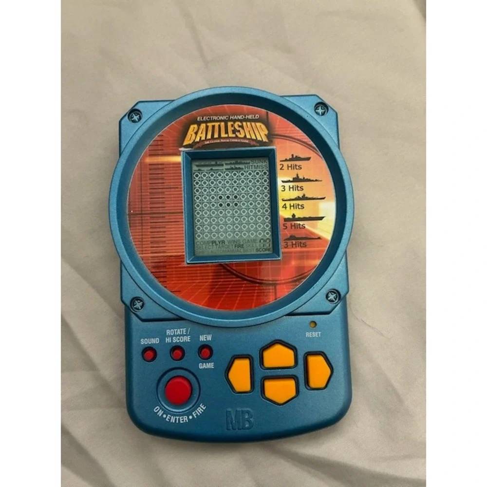 2002 Hasbro MB Electronic Handheld Battleship Game Vintage Blue 04633 Classic